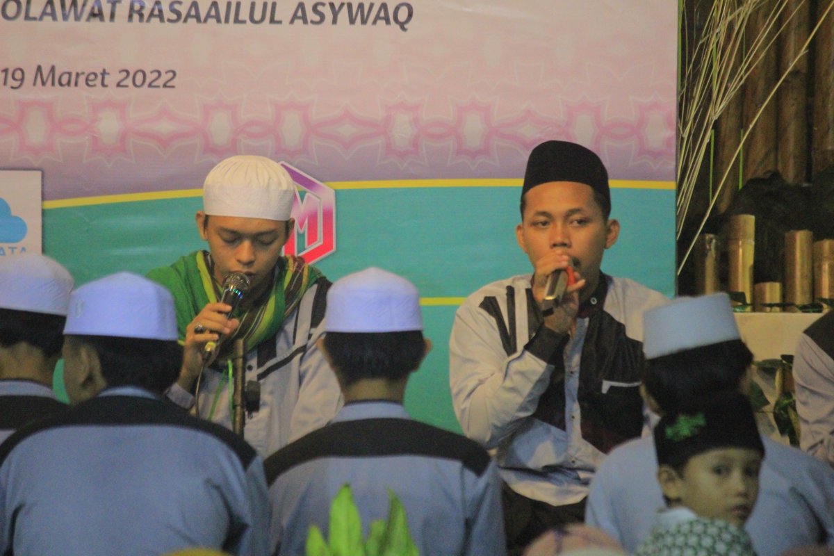 Juara 1 Pidato Bahasa Arab Tingkat Kabupaten